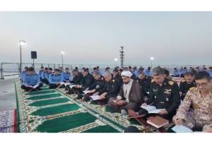 محفل نورانی انس با قرآن کریم در عرشه پایگاه شناوری کردستان برگزار شد