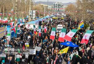مردم کرج امروز فریاد عزت سر دادند