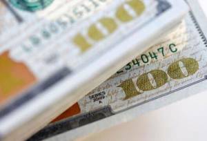 کشف ۲۲ هزار دلار ارز قاچاق در مرز تمرچین 