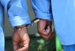 دستگیری سارقان حرفه‌ای مغازه در تبریز 