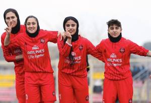 صعود تیم فوتبال زنان تراکتور به مرحله سوم لیگ دسته ۲