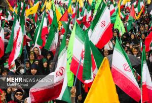 رژه تراکتورها در سمنگان علیا به مناسبت ۲۲ بهمن