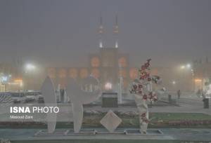 یزدی‌ها در و پنجره‌ها را ببندند؛ طوفان در راه است