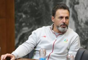 مربی روس به ایران برنگشت!