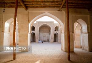 مسجد جامع سنگان، بنایی ایستاده در دل دشت‌های خشک و خاموش خراسان