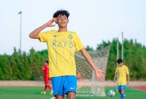 ۱۶ باشگاه به دنبال پسر رونالدو!