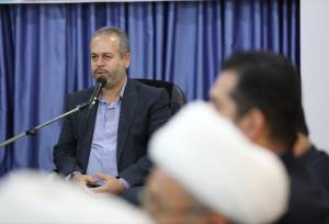 رستمی: آموزش عالی باید با فناوری و مهارت‌آموزی پیوند بخورد