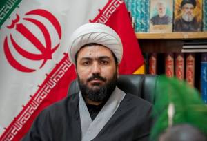 چقامیرزایی: محبوب‌ترین برادر کسی است که عیب ما را هدیه دهد