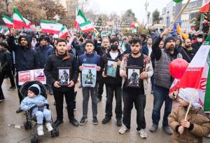 حضور پررنگ دهه نودی‌های استان سمنان در راهپیمایی ۲۲ بهمن