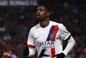 دمبله خود را به تیم انگلیسی عرضه کرد