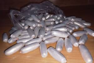 کشف ۹۴۷ گرم کوکائین بلعیده‌شده در فرودگاه امام خمینی (ره)