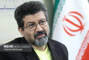 وام‌گیری ادبیات ایران از تفکر چپ/ جریان «ادبیات انقلابی» زنده نیست