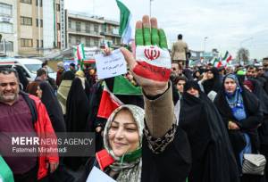 حضور مردم غیور بندر ترکمن در راهپیمایی ۲۲ بهمن