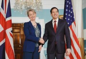 محورهای رایزنی میان وزرای خارجه انگلیس و آمریکا