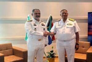 گسترش دیپلماسی دریایی با کشورهای همسو و همسایه