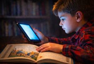 کودکان سایبری، آیا کتاب می‌تواند نسل آینده را به وطن پیوند دهد؟