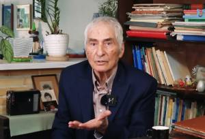 روایت روانشناسی که کتاب «ولایت فقیه» را به فرانسه ترجمه کرد