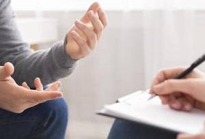 مراجعه به روانشناسان کمتر از نیاز واقعی / خدمات روان، طولانی‌مدت با پوشش ناکافی بیمه