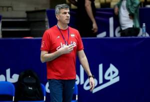 مومنی‌مقدم: کار کردن با پیاتزا افتخار است