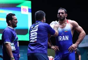 آذرپیرا: دوست داشتم آلبانی بروم/ تابع تصمیم کادر فنی هستم