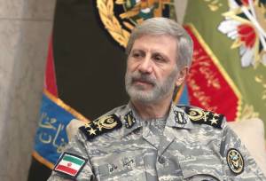 امیر حاتمی: دافوس قدمگاه بزرگان ارتش است