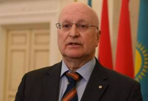 تاکید روسیه بر حفظ روابط تجاری با اتریش