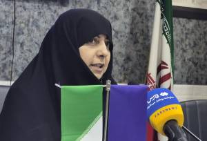 دختران نوجوان با خلاقیت و دلنوشته‌های شهدا جذب هیئت شدند