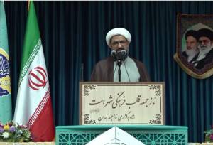 امام جمعه همدان: آمریکا در مذاکرات با تهدید نظامی به‌دنبال ایجاد رعب و کسب امتیاز است