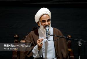 حاجی صادقی: شهدا برندگان واقعی حیات دنیوی هستند