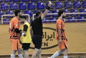 سرمربی تیم هندبال سایپا: بازیکنان تمرین و دریافتی مالی نداشتند / شرایط تیم ایده‌آل نیست!