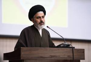 امام جمعه ارومیه: تهجد و استعانت از خداوند از شروط موفقیت در مدیریت اسلامی است