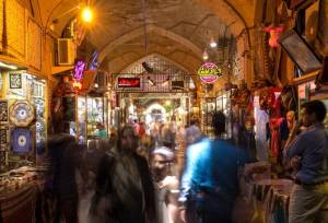 اقتصاد شهری پایدار با بهره‌گیری از گردشگری و فناوری