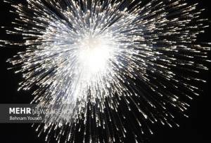 بانگ الله‌اکبر در یزد طنین‌انداز شد