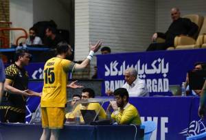 تقوی هم نمی‌توانست به‌نژاد را در تیم ملی کنترل کند/ منتظریم با مربیان ملی برخورد شود