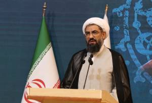 امام جمعه همدان: نظام اداری نیازمند بازنگری جدی است