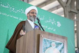 امام جمعه سمنان: قدرت دیپلماسی ایران به پشتوانه حضور مردم است