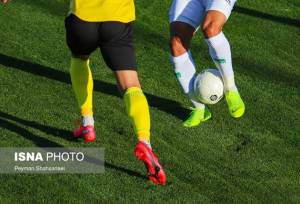 حرکت عجیب و اعتراضی بازیکنان ذوب آهن پس از شکست مقابل فولاد