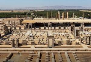 پیگیری تخلف صورت‌گرفته در مجموعه جهانی تخت جمشید