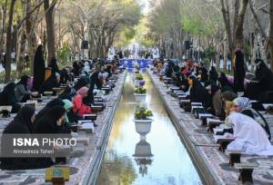 در سایه‌سار آیات، وقتی چهارباغ رودخانه‌ای از نور می‌شود