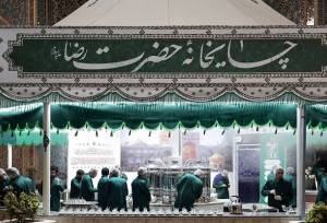 ۲۰ هزار بسته افطاری سبک در چایخانه‌های حرم رضوی توزیع می شود