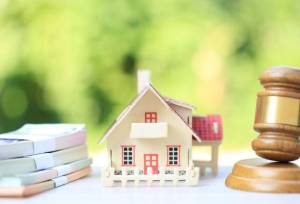 تفاوت‌های حق کسب و پیشه و سرقفلی از نظر ماهیتی و قانونی