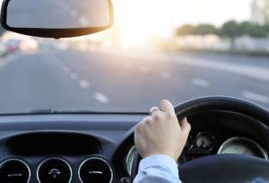 یک کارشناس سلامت: فرهنگ رانندگی صحیح را به فرزندانمان منتقل کنیم