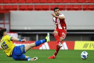 پایان طلسم ۵ ماهه المپیاکوس با گل نزدن مهدی طارمی!