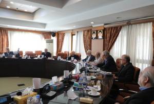 بررسی چالش های حوزه مواد غذایی و بهداشتی