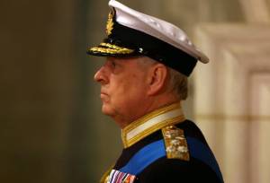 برادر پادشاه انگلیس بازداشت شد