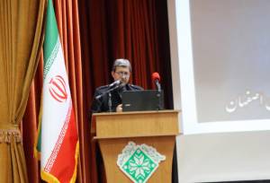 استاندار اصفهان: تنظیم بازار در آماده‌باش کامل برای رمضان و نوروز است