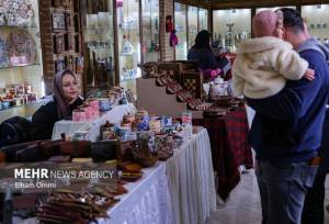 جزئیاتی از ایجاد بازار موقت برای کسبه بازار جنت 