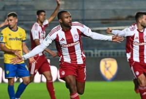 اصرار المپیاکوس به حفظ رقیب طارمی