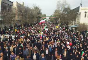 حماسه آفرینی مردم نیشابور در راهپیمایی ۲۲ بهمن