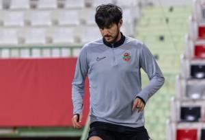 غیبت سردار آزمون سرمربی شباب الاهلی را به دردسر انداخت